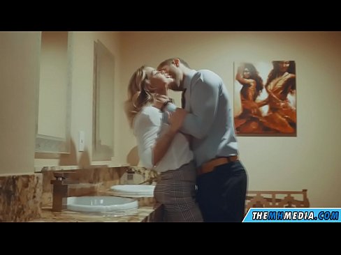 ❤️ Ilehoria busti batek komun publiko batean seduzitzen zaituenean ❤️❌ Sexu bideoa gurean eu.high-pass.ru ☑
